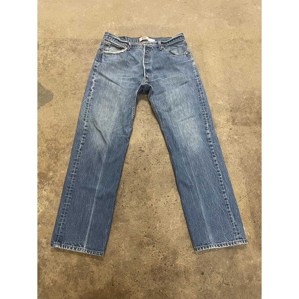 Levis 501 Jeans Mens 36x31 Medium Wash Blue Straight Leg Button Fly Distressed